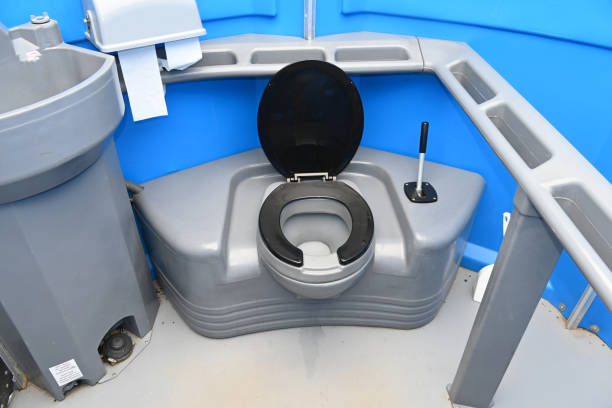Best Construction site porta potty rental  in Bay Pines, FL