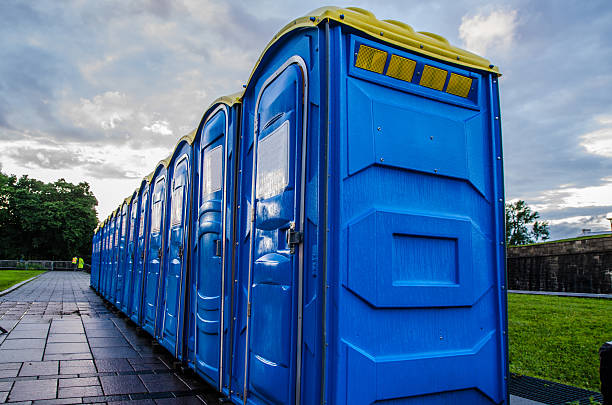 Best Porta potty rental near me  in Bay Pines, FL