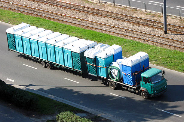 Portable Toilet Options We Offer in Bay Pines, FL